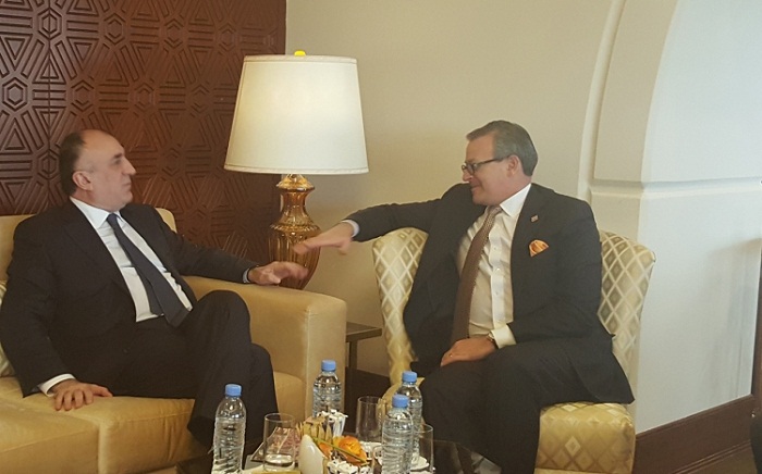 Məmmədyarov Manuel Gonzalez Sanz ilə görüşüb